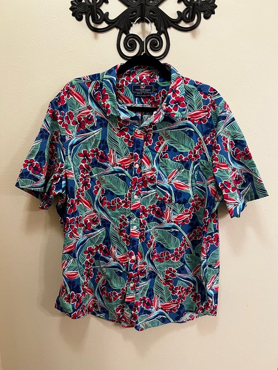 Vineyard Vines Other - Vineyard Vines Men’s Blue Tropical Floral Short-Sleeve Button-Down Shirt